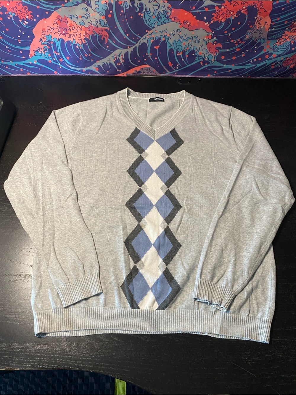 Claiborne Light Gray V-Neck Sweater with Blue and White Argyle
